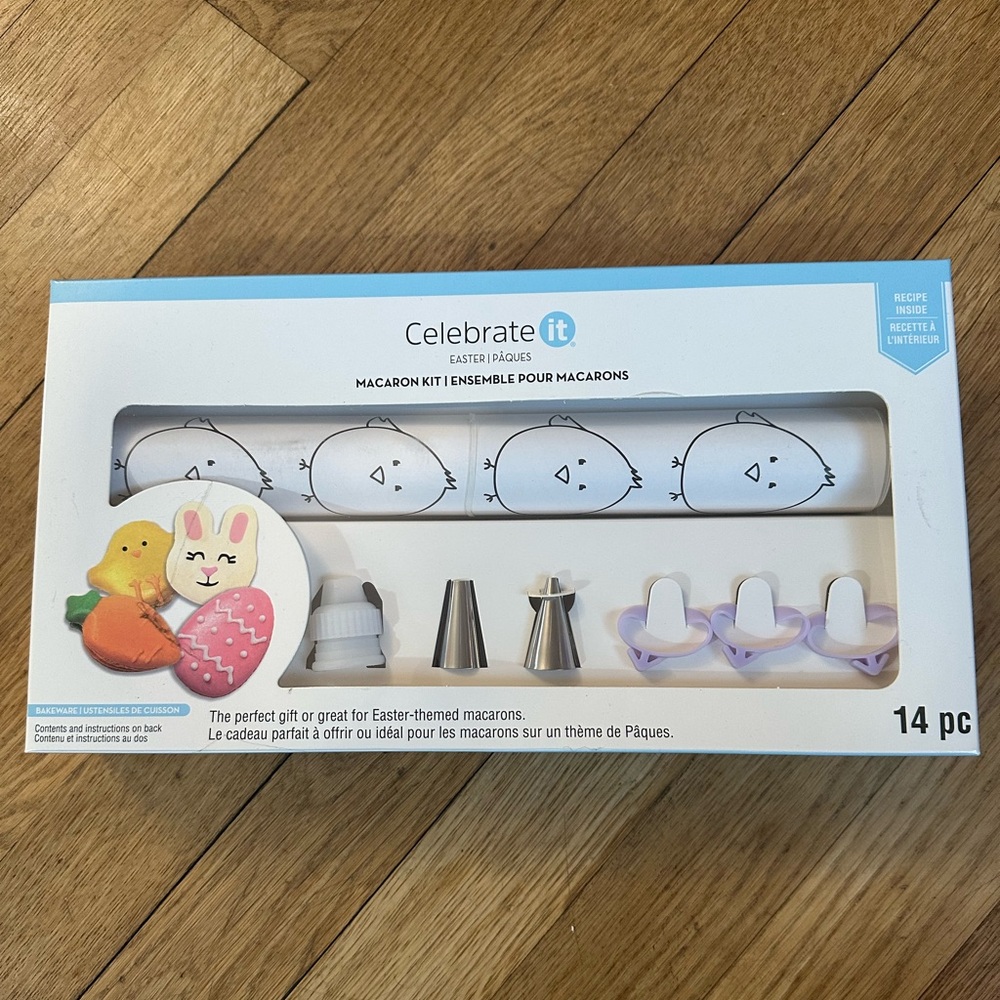 Celebrate It Easter Macaron Kit - White